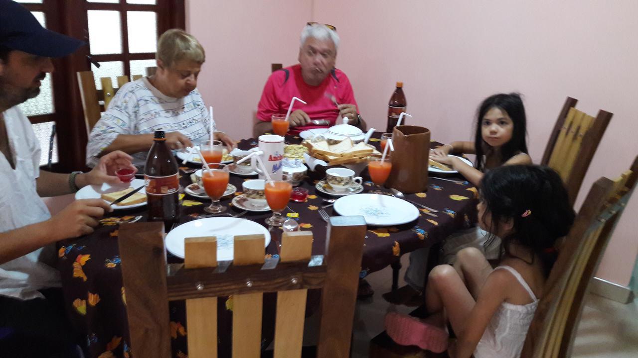 Apple Sara Home Stay แคนดี้ ภายนอก รูปภาพ